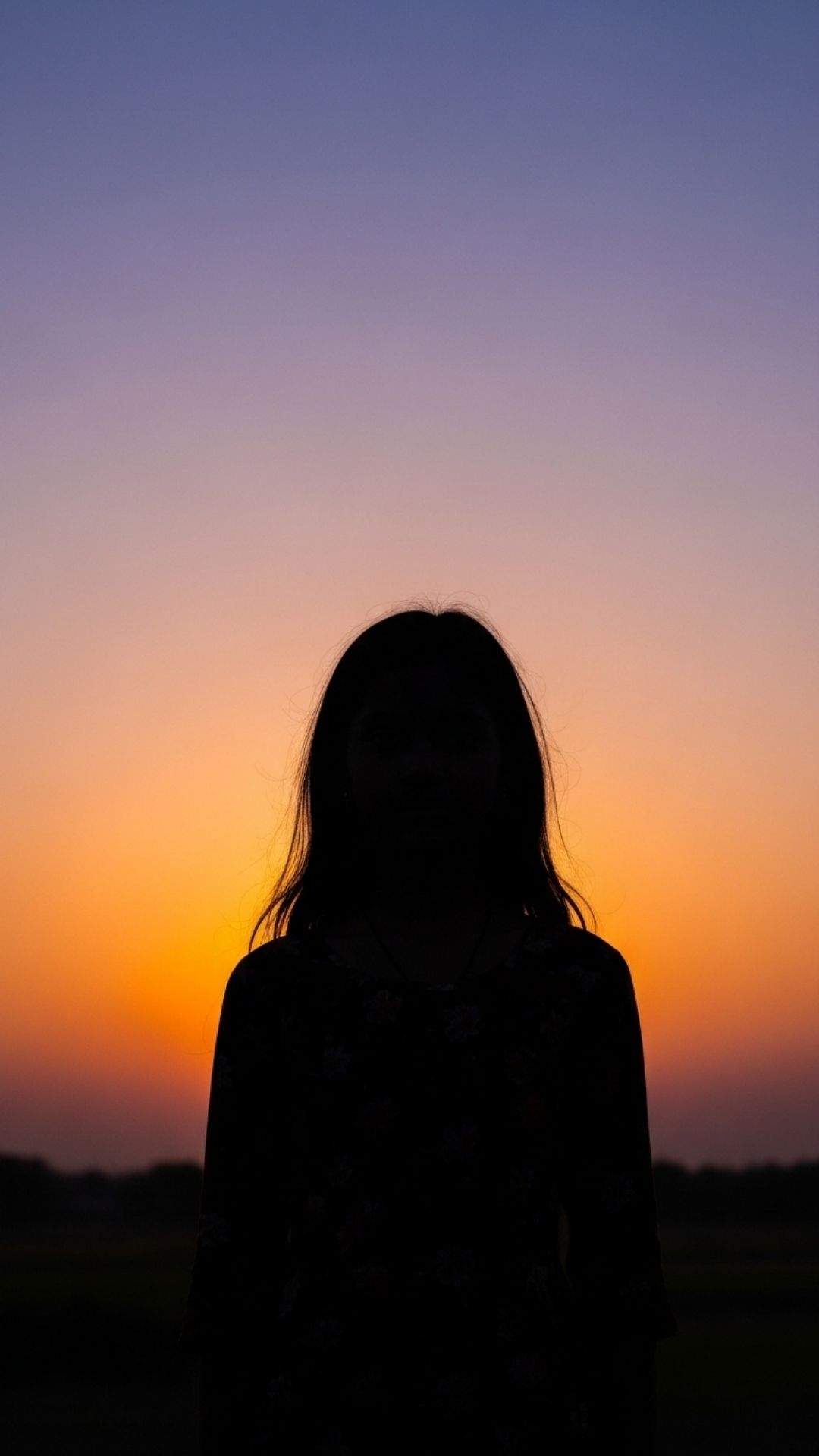Hidden face WhatsApp DP for girls silhouette, sunset profile picture, peaceful obscured face DP, nature hidden face image.