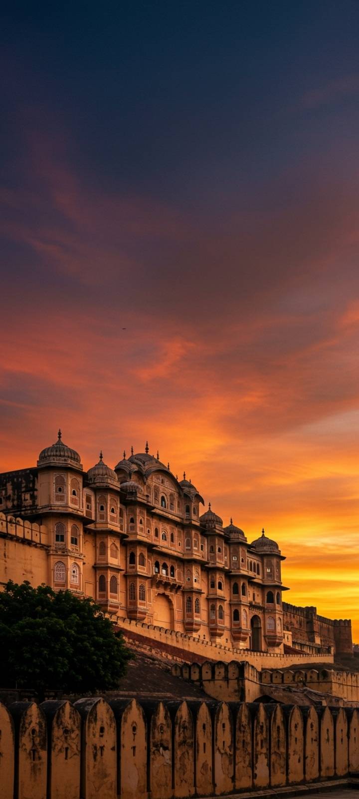 Traditional Indian fort wallpaper, historical architecture, sunset.