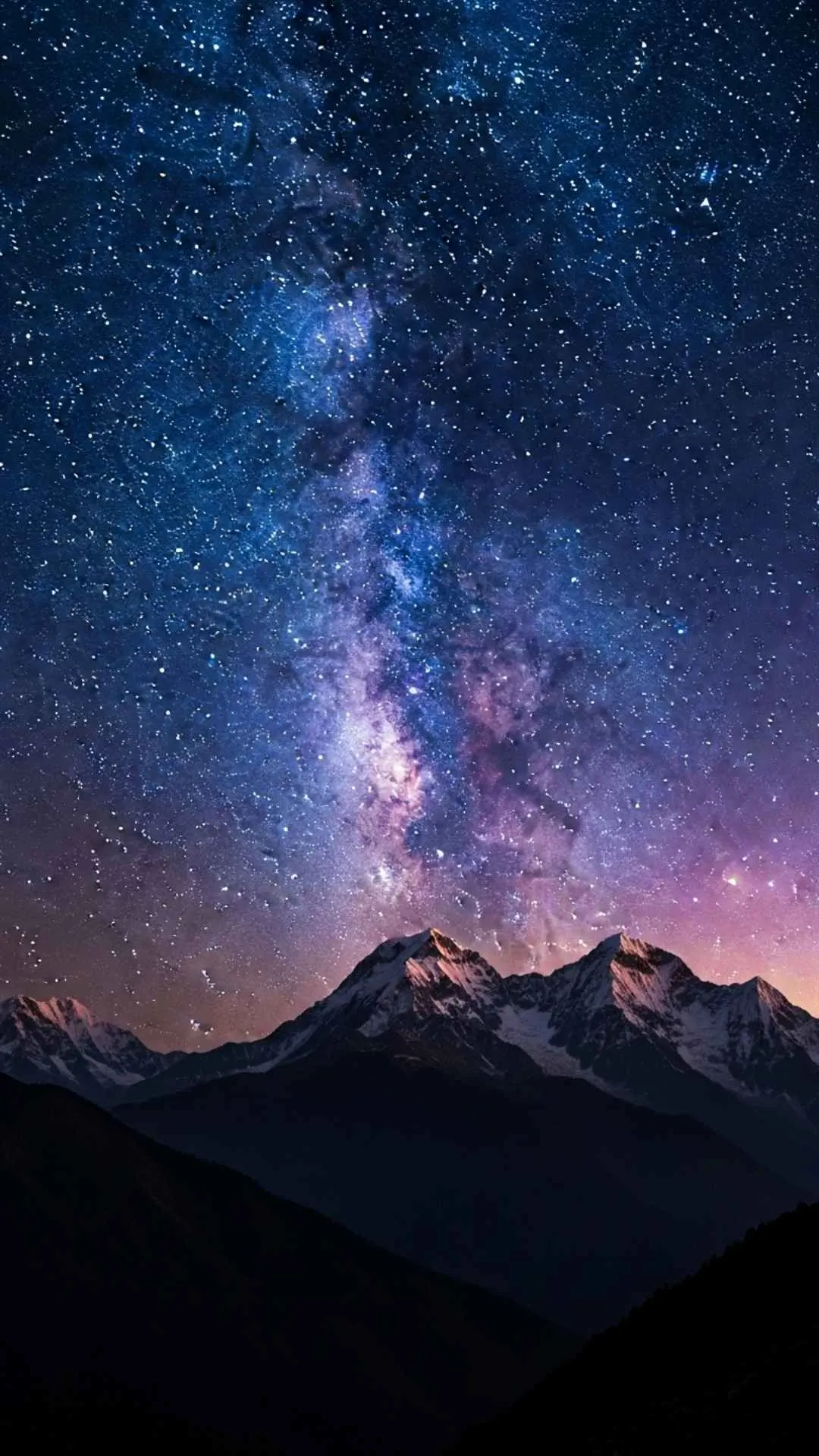 The Milky Way and a sky full of stars above the Himalayas. An awe-inspiring and peaceful nature DP for dreamers and thinkers